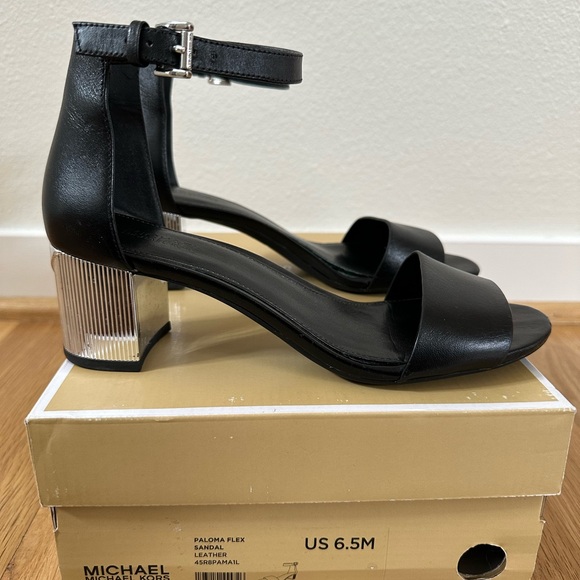 Michael Kors Black Sandals with Ankle Strap and Block Heel - Picture 2 of 4